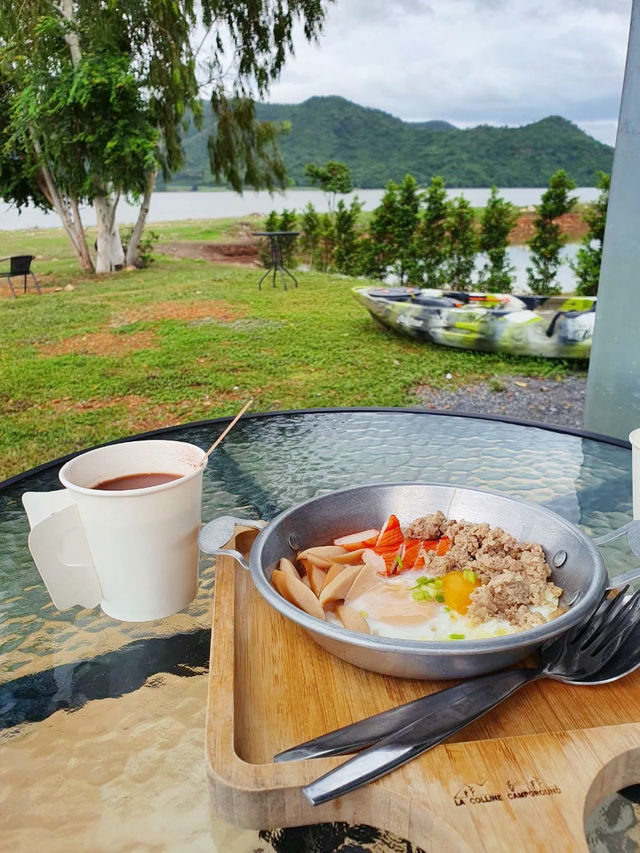 นอนโดมริมน้ำใกล้เขา ใกล้ชิดธรรมชาติที่ลำตะเพิน 