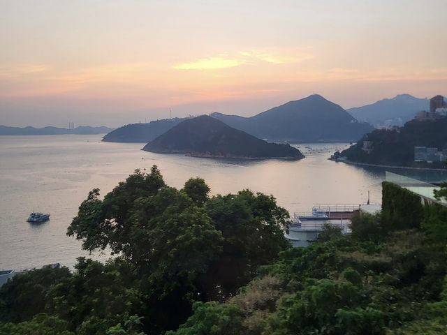 赤柱龍舟競賽場地 (Stanley Dragon Boat Beach)