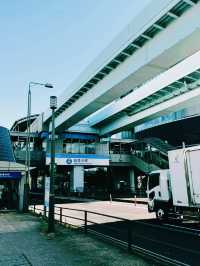 東京｜臨海高速鐵道臨海線｜海濱與未來的銀色冒險之旅