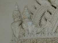 ชมงานประติมากรรมช่างสกุลเมืองเพชร