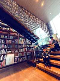 世界最美書店之一 (蔦屋書店)