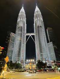 KLCC Petronas Twin Towers🌃