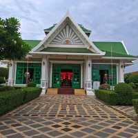 สักการะหลวงพ่อโสธรและหลวงพ่อโตองค์ใหญ่