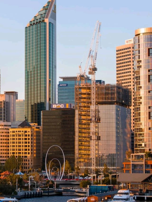 🌇 Perth Unplugged: A Stylish Escape Down Under!