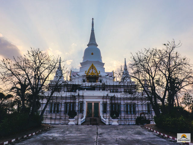 พระบรมธาตุเจดีย์ศรีมงคล