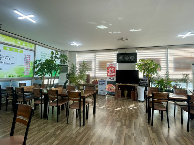 📍 죽여주는 동치미국수
