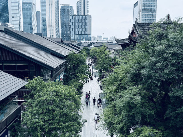  Chengdu & Dujiangyan – A Perfect Getaway!
