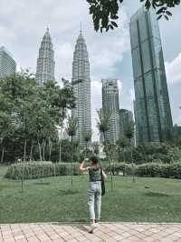 Hidden Twin Tower Photo Spots in KL – No Crowds, No Stress! ✨🌇