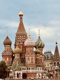 🏙️✨ Summer Weekend in Moscow: Imperial Splendor & Urban Oases