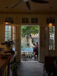 Hanoi Neighbors