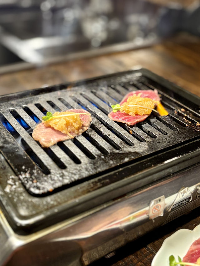 【大阪・福島】厳選ワインと極上和牛の饗宴「焼肉 犇」
