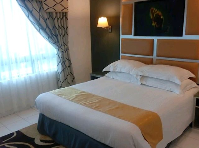 “Klana Beach Resort – Serene Seaside Escape with Friendly Service, Vintage Vibes”