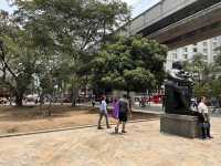 【Plaza Botero｜メデジン中枢の野外アート広場】