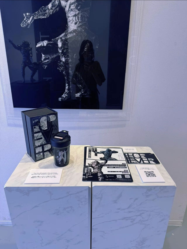 入場無料！北斗の拳のトキ、シュウの彫刻アートが間近で楽しめる展示🫣💓【東京・表参道】