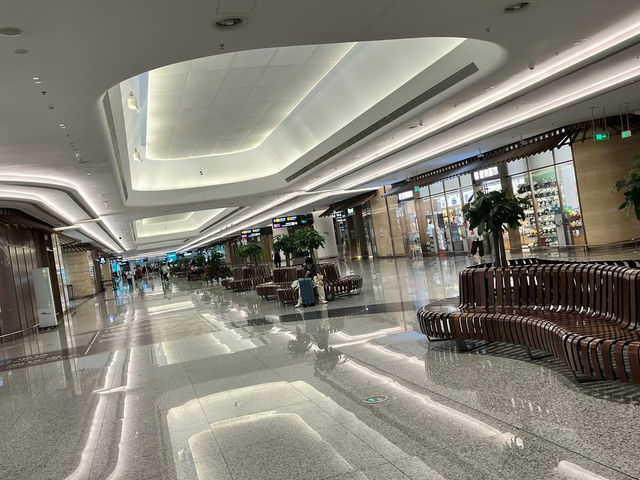 ✈️ Getting from Chengdu Tianfu International Airport to City Centre — Your Budget-Friendly Guide 🚇🚌