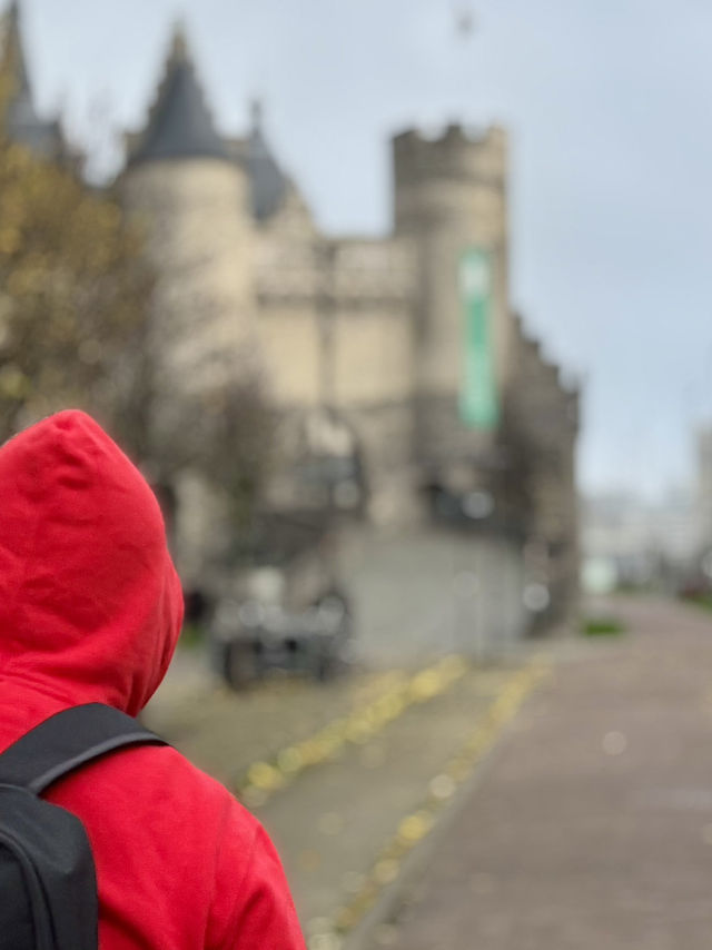 🇧🇪 Discovering Legends in the Heart of Antwerp