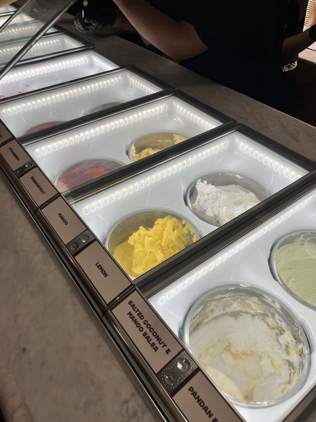 🍨 싱가포르 클럽 스트리트 젤라또 맛집 – Messina 방문기! 🇸🇬