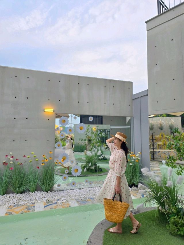 여름향기 가득한 포토존이 예쁜 무안 정원카페💛