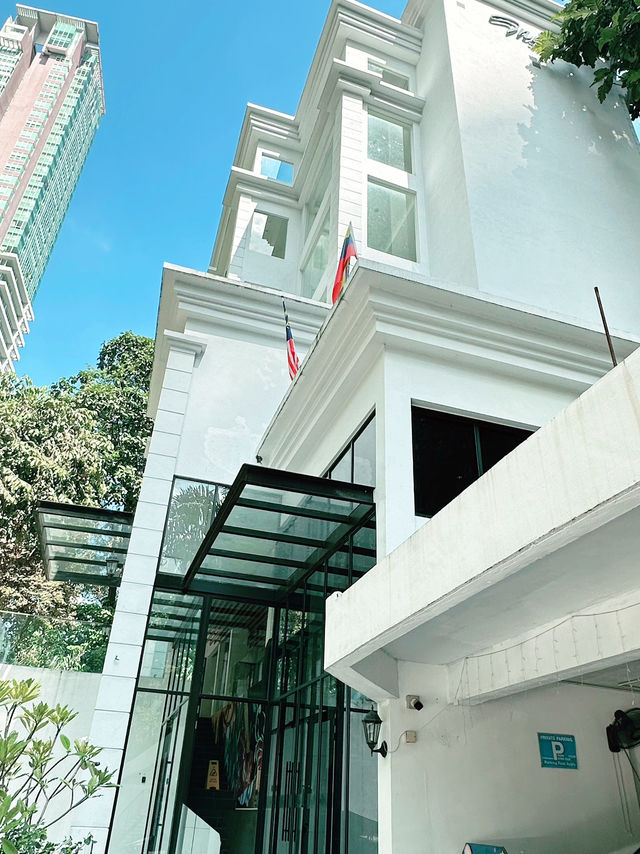 Indie Hotel in KL: Where Minimalism Attacks