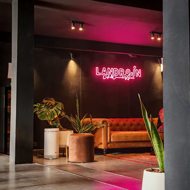 📍 Landrein Cafe & Co-working Space | สมุย