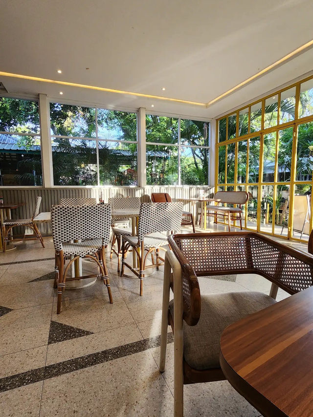Two Houses, One Heart, Jakarta’s Beloved Café
