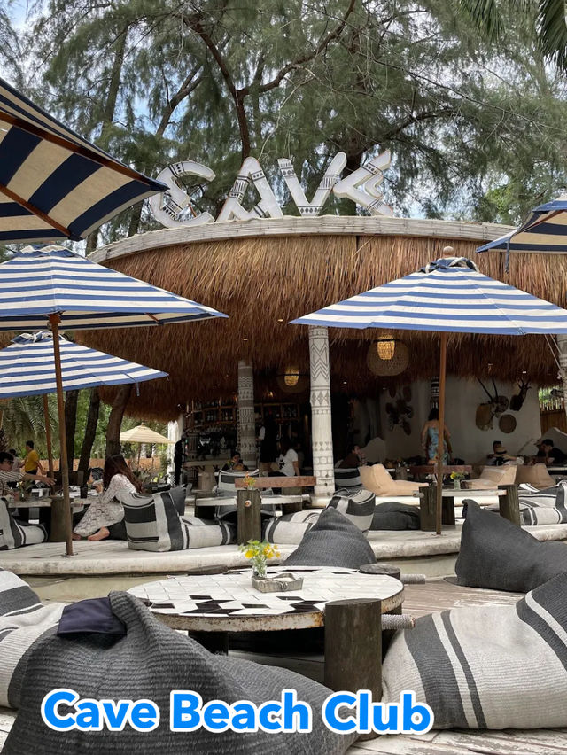 Cave Beach Club คาเฟ่สวยริมหาดจองเทียน ชลบุรี