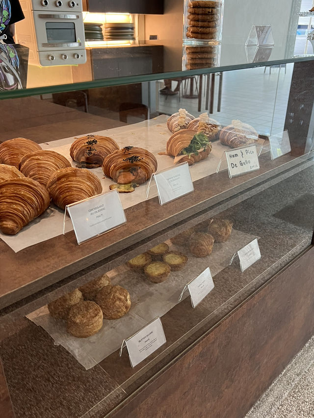 괜찮아도 괜찮지 않아도 일단 커피 앞으로! The Vocation in KL