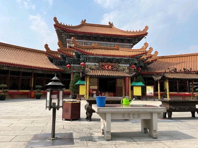 Yuanzhen Taoist Temple Is Calm with a Capital C