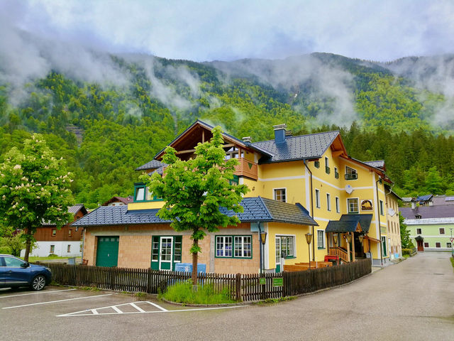Haus Bellevue: A Peaceful Escape Beyond Hallstatt