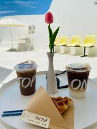 On Top Cafe & Bar 