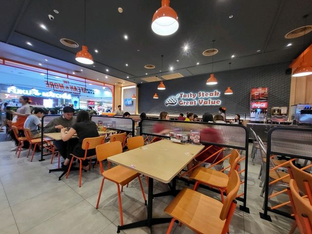 🛍️ The Steak & More（Central Rama 9店）－豐盛又平價的美式牛排餐廳推薦