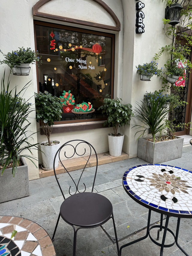 โรงแรมที่ฟูก๊วก Lotus Home&Cafe 