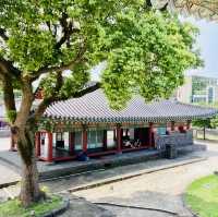 A Soulful Pause at Gwandeokjeong