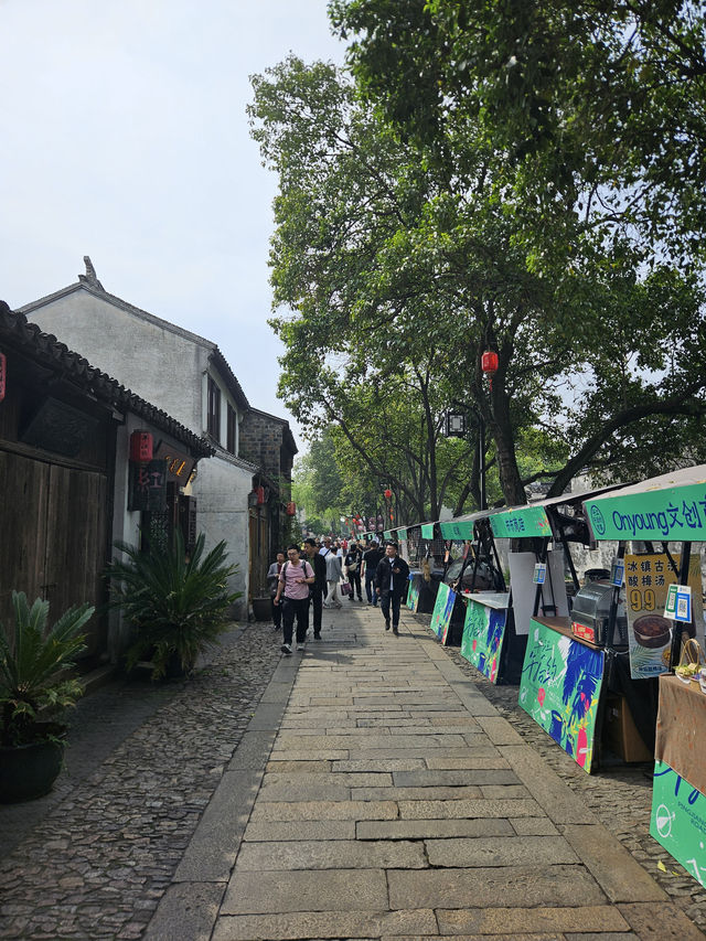 🏮 Pingjiang Road: A Timeless Stroll Through Suzhou’s Ancient Soul 🏮 Pingjiang Road: A Timeless Stroll Through Suzhou’s Ancient Soul