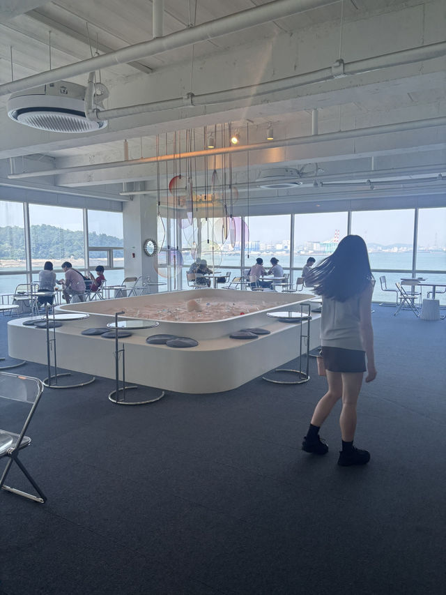 🌊 영종 구읍뱃터 오션뷰 카페, 얼트(ALT) 후기 🍰☕ 🌊 영종 구읍뱃터 오션뷰 카페, 얼트(ALT) 후기 🍰☕