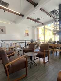 Gigi Coffee at One Utama: A Minimalist Urban Retreat ☕🌆