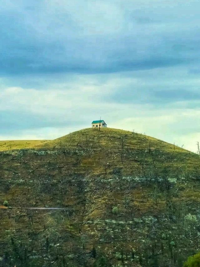 🌋 Yellowstone National Park – The Wild Heart of America