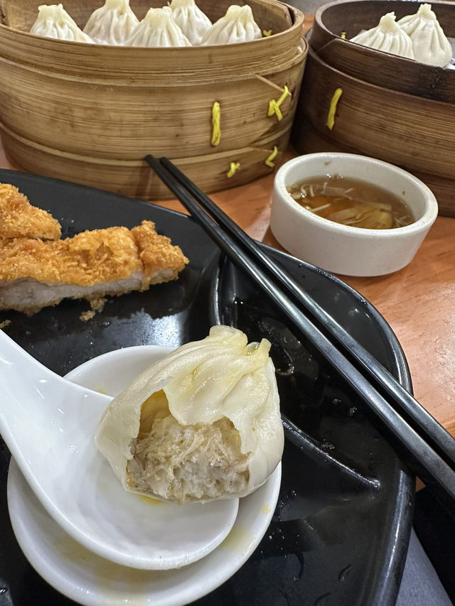 上海探店 ෆ⃛ 萊萊小籠 絕對是魔都必吃小籠