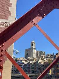 🌿 바르셀로나 밖의 숨겨진 힐링 도시, 지로나에 반하다