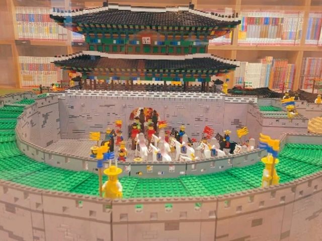 🏯 Seoul City Wall Museum — Step Back in Time Along the Ancient Fortress