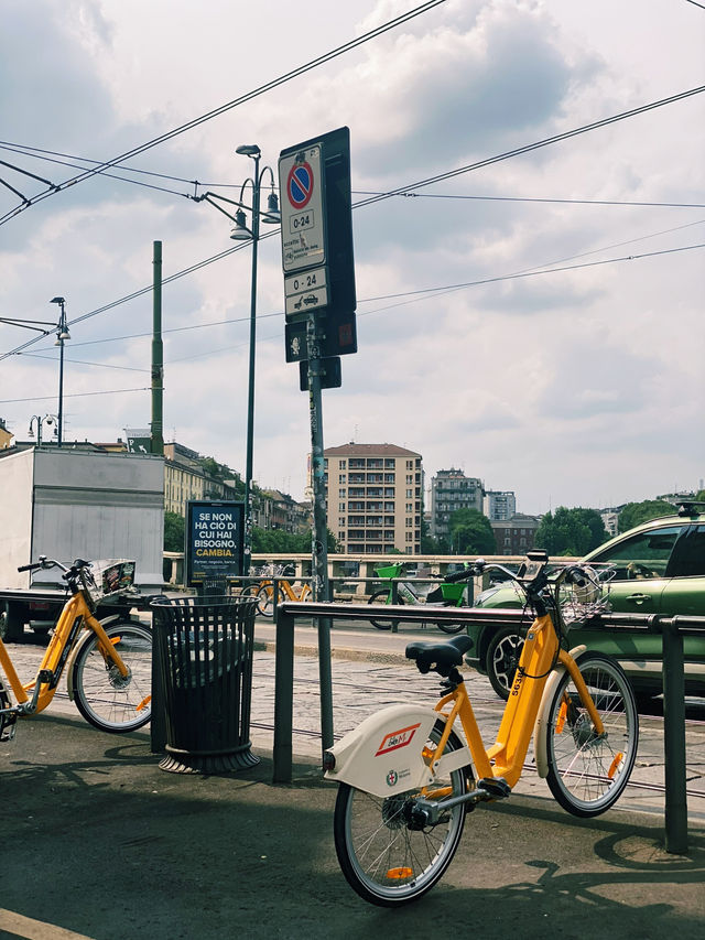 Navigli – Strolling Through Milan’s Charm 🏙️ 