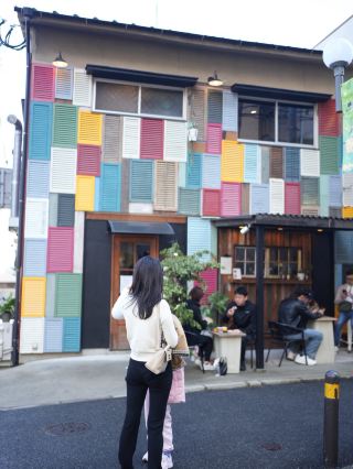 Basking Coffee: A Serendipitous Encounter in Fukuoka