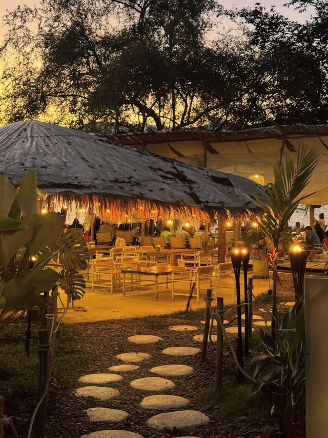 ร้านอาหารฟีลทะเลที่เชียงใหม่🥳 ร้านอาหารฟีลทะเลที่เชียงใหม่🥳