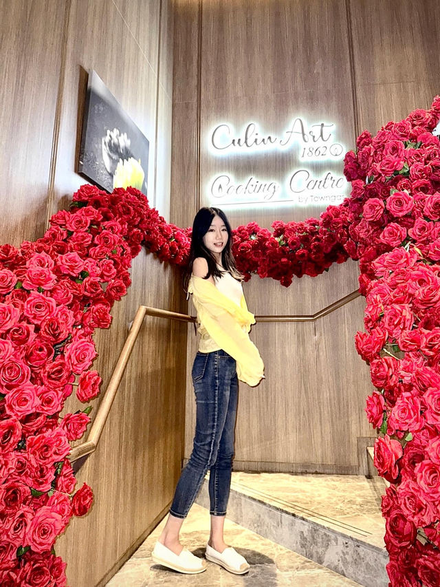 銅鑼灣的精緻藝術西餐廳🍽🥂🍾 靚靚玫瑰長廊🌹