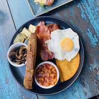 Chow Down: Discover London’s Street Food Scene!