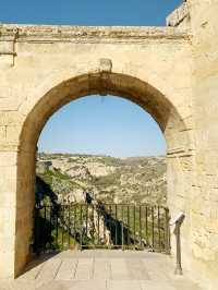 Chiesa di San Pietro Caveoso 옆에 위치한 이 뷰포인트