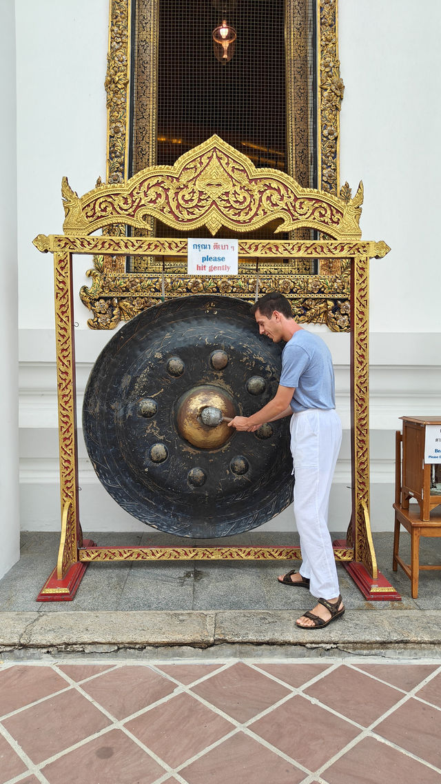 Start Your Bangkok Morning at Wat Pho – Reclining Buddha & Thai Massage