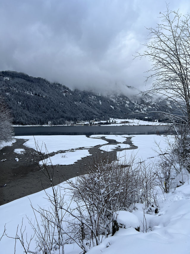 ❄️🏔️ Winter at Haldensee, Tirol – Where the Alps Whisper in Snow 🏔️❄️