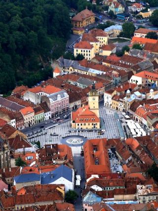 🚡 Up to Mount Tâmpa – A Cable Car Ride Above Brașov