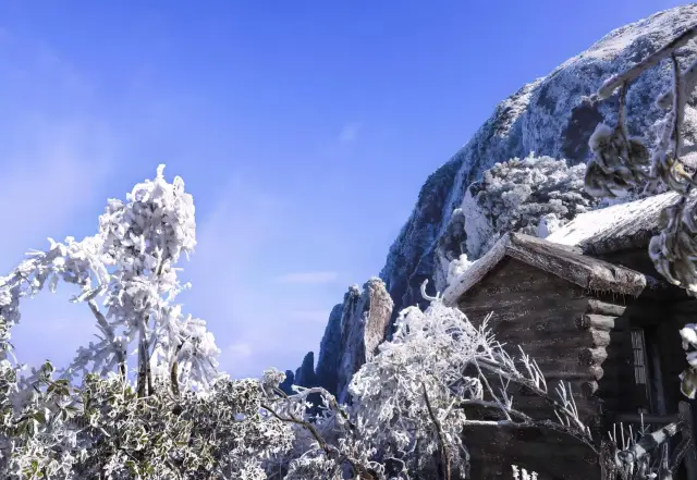 Do you need to go to the north to see snow in Guangdong? There is nearby, it's simply too beautiful